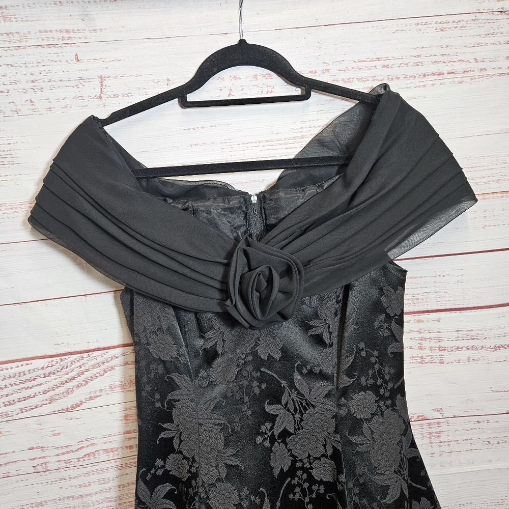 Vintage Gunne Sax 80s flare rosette dress - Picture 2 of 13